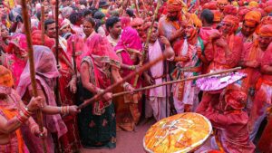 Best Places to Celebrate Holi in India