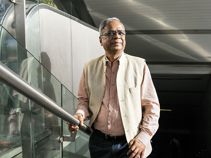 Ashok Jhunjhunwala, a renowned startup adviser, argues that entrepreneurs must be prepared to fail repeatedly at IIT Madras.